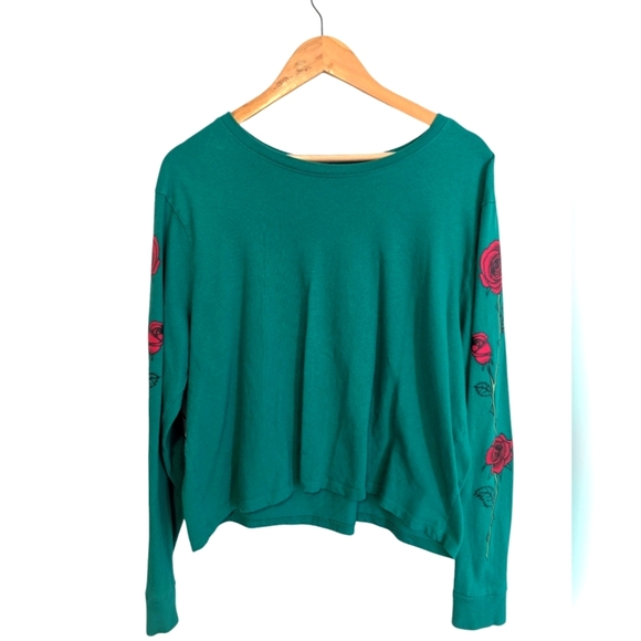 Hollister graphic long sleeve tee emerald rose sleeve vintage tattoo style - Picture 2 of 6